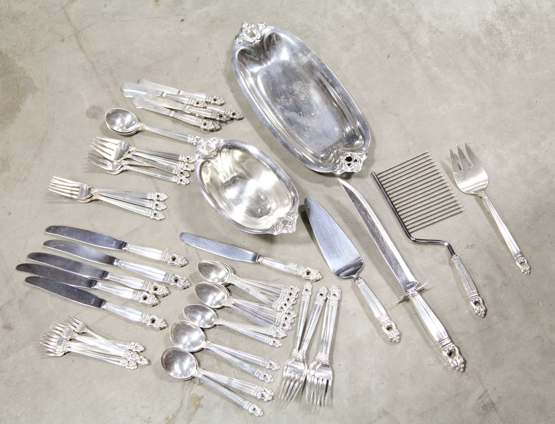 Appraisal: SET OF INTERNATIONAL STERLING SILVER FLATWARE American mid th century