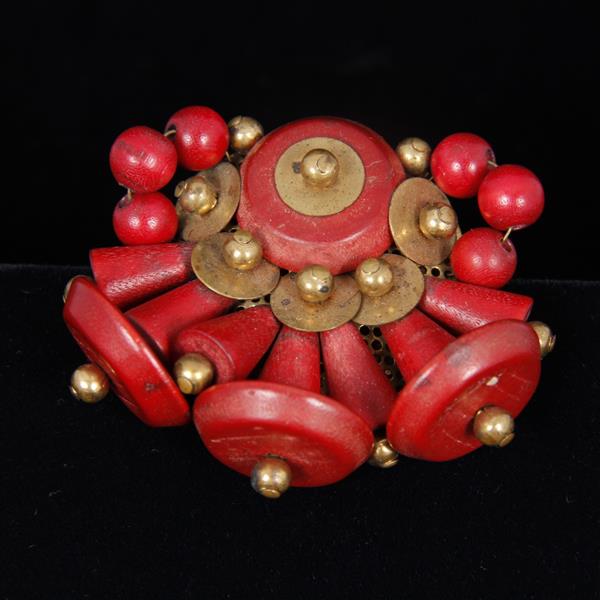 Appraisal: Unmarked Unsigned Miriam Haskell Red wooden beaded brooch pin Unmarked