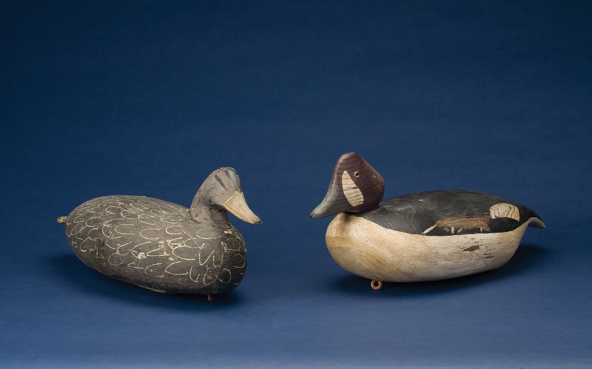 Appraisal: CARVED AND PAINTED BLACK DUCK DECOY PROBABLY VIRGINIA CIRCA Length