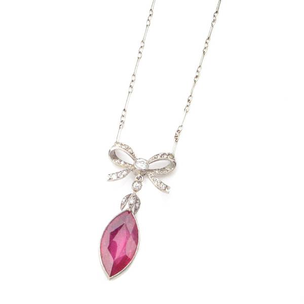 Appraisal: A ruby diamond and platinum necklace the link necklace centers