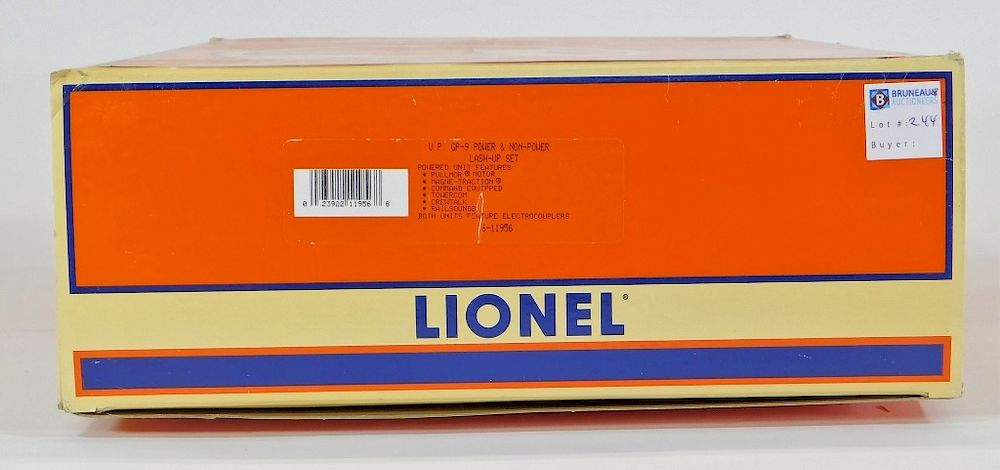 Appraisal: Lionel U P GP- Power Non-Power Lash-Up Train United States