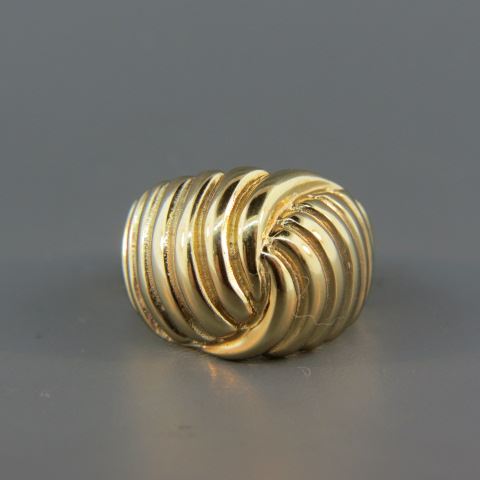 Appraisal: k Gold Ring swirling knot design yellow gold grams currently