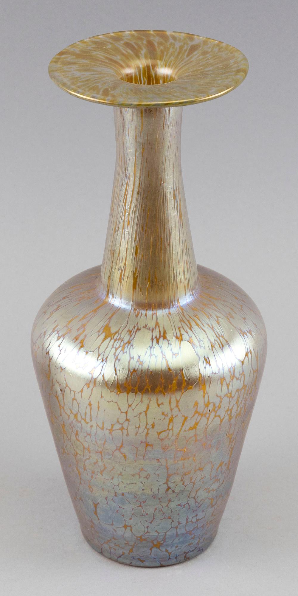 Appraisal: LOETZ-TYPE ART GLASS VASE EARLY TH CENTURY HEIGHT LOETZ-TYPE ART