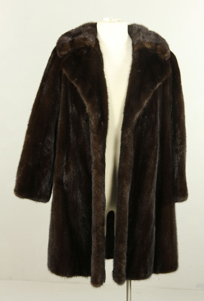 Appraisal: - Maurice Rothman Dark Brown Mink Coat Maurice Rothman dark