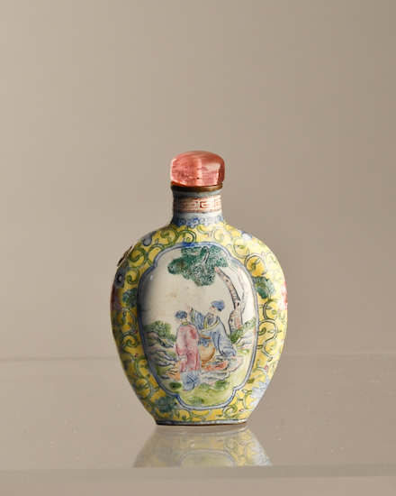 Appraisal: A th C Enameled on Copper Snuff Bottle each side