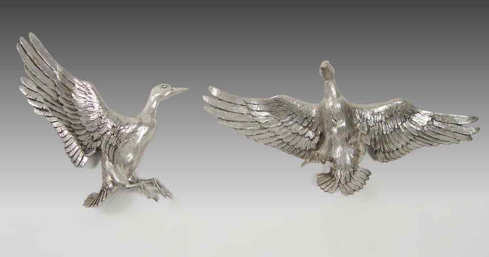 Appraisal: PAIR BRUCE FOX LARGE ALUMINUM MALLARD DUCKS Wall mount larger