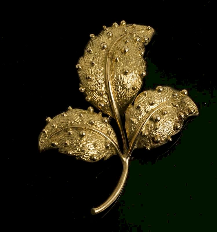 Appraisal: K Tiffany Co Brooch k Tiffany Co three leaf brooch