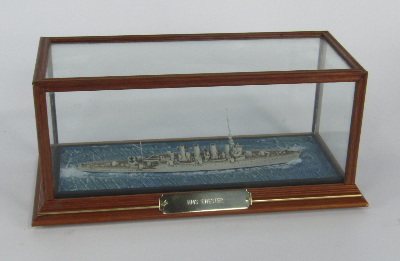 Appraisal: A scale model of the light cruiser HMS Chester cased