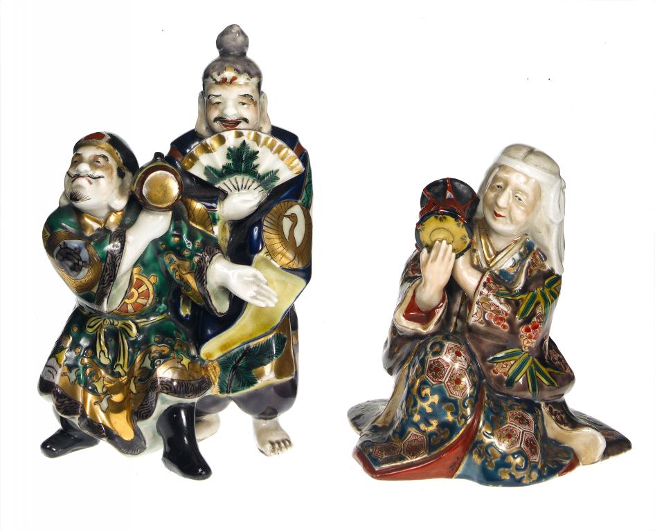 Appraisal: A KUTANI GROUP OF ACTORS AND A KUTANI FIGURE OF