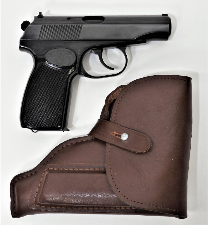 Appraisal: EAST GERMAN MAKAROV PISTOL AND HOLSTER Germany C mm Makarov