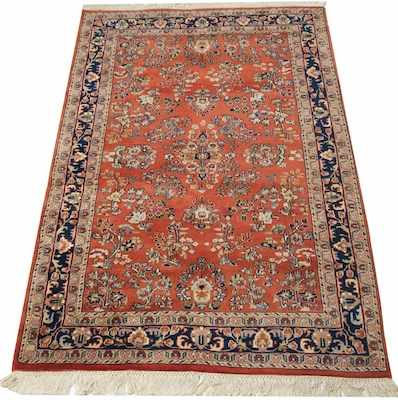 Appraisal: An Estate Sarouk Area Rug Apprx '- x '- Medium