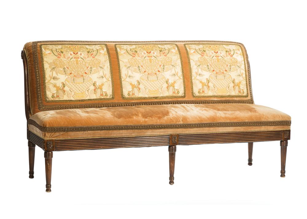 Appraisal: Regency-Style Carved Mahogany Settee padded back and seat with urn