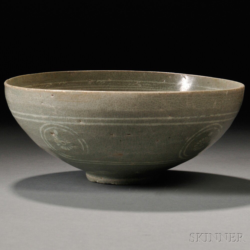 Appraisal: Celadon Bowl Korea th century or later the interior decorated