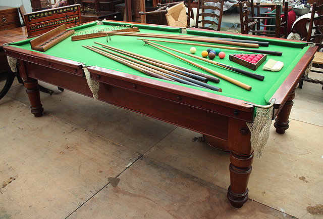 Appraisal: AN OLD SIZED SNOOKER TABLE by F H Ayres complete