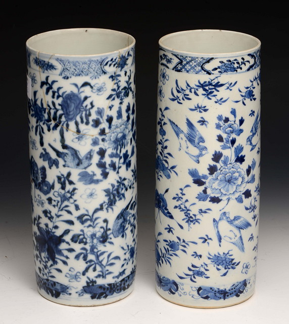 Appraisal: A PAIR OF CHINESE BLUE AND WHITE PORCELAIN CYLINDRICAL VASES