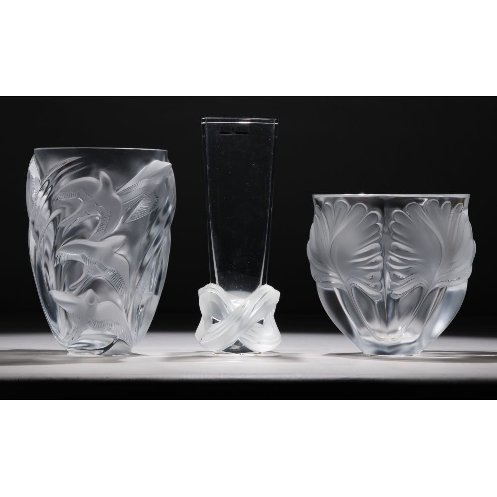 Appraisal: LALIQUE CRYSTAL VASE ASSORTMENT items including Noailles frosted having box