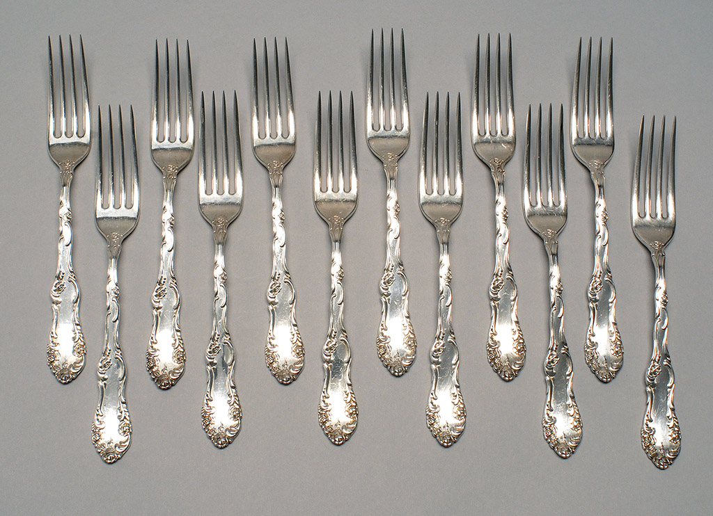 Appraisal: SET OF TWELVE TOWLE STERLING SILVER DINNER FORKS in the