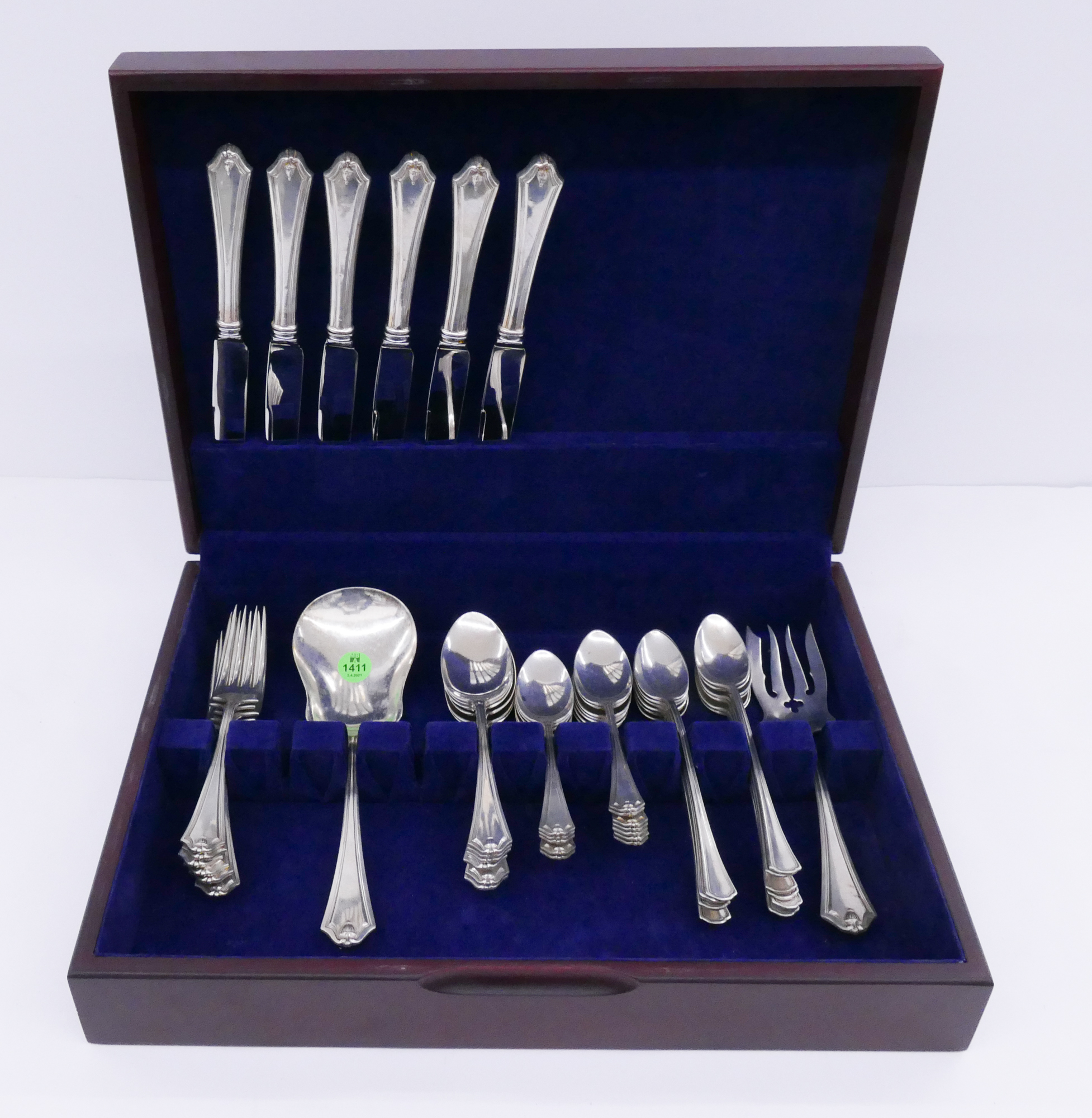 Appraisal: pc Watrous 'Old Dorchester' Sterling Flatware- g Filled Handles