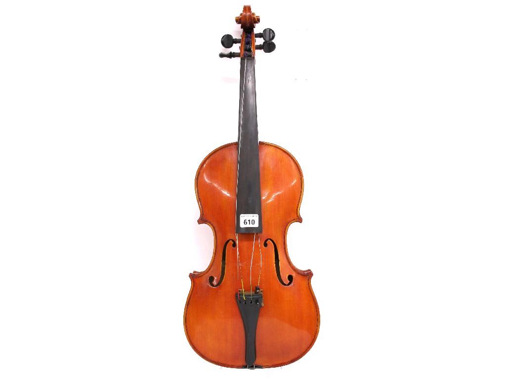 Appraisal: Contemporary viola labelled Tata Mirando Sr Fecit Arnmhem no cm