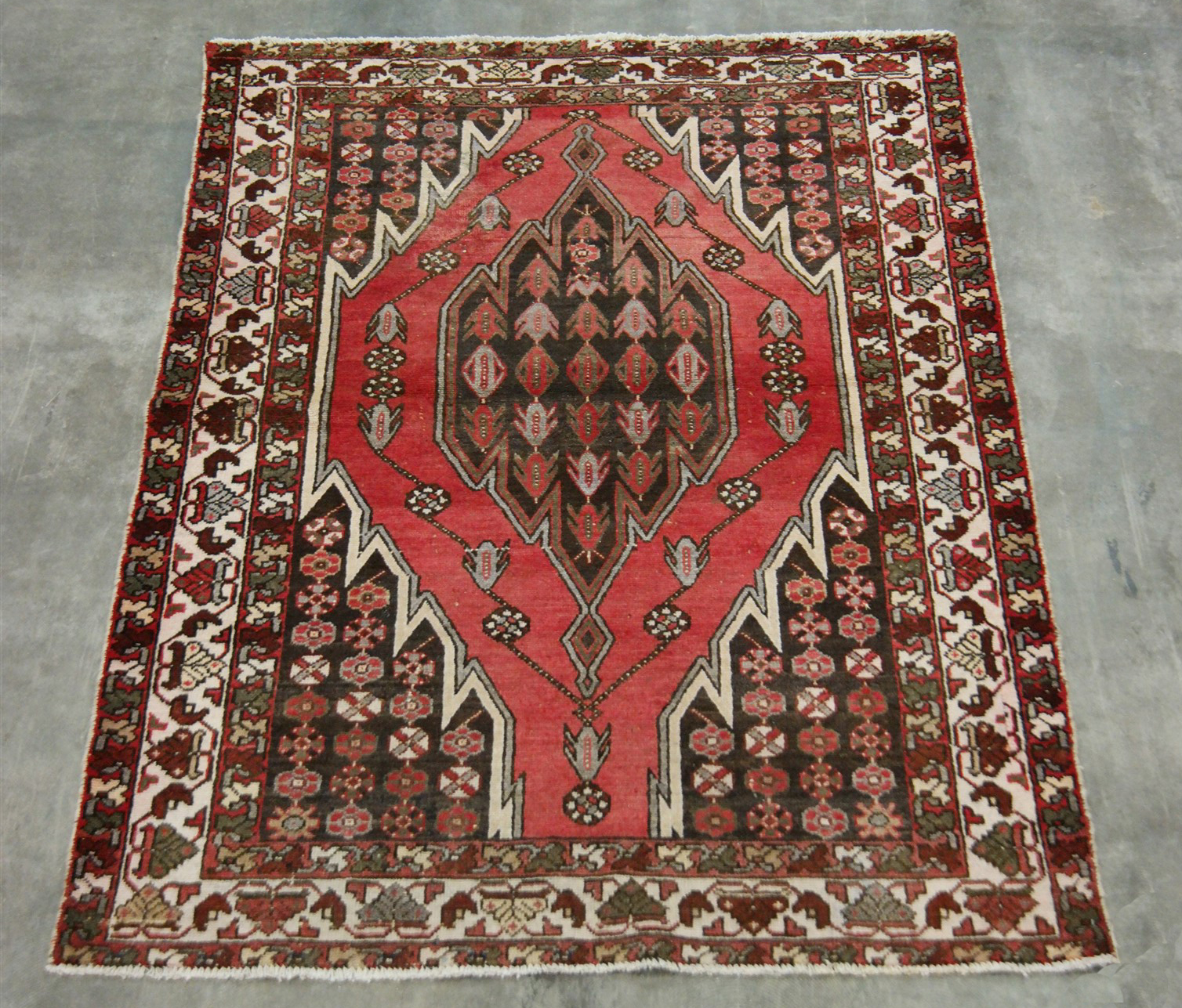 Appraisal: ORIENTAL RUG ' X ' MAZLAGHAN Oriental rug ' x