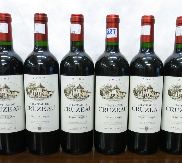 Appraisal: TWELVE BOTTLES OF VINTAGE FRENCH RED BORDEAUX WINE Chateau de