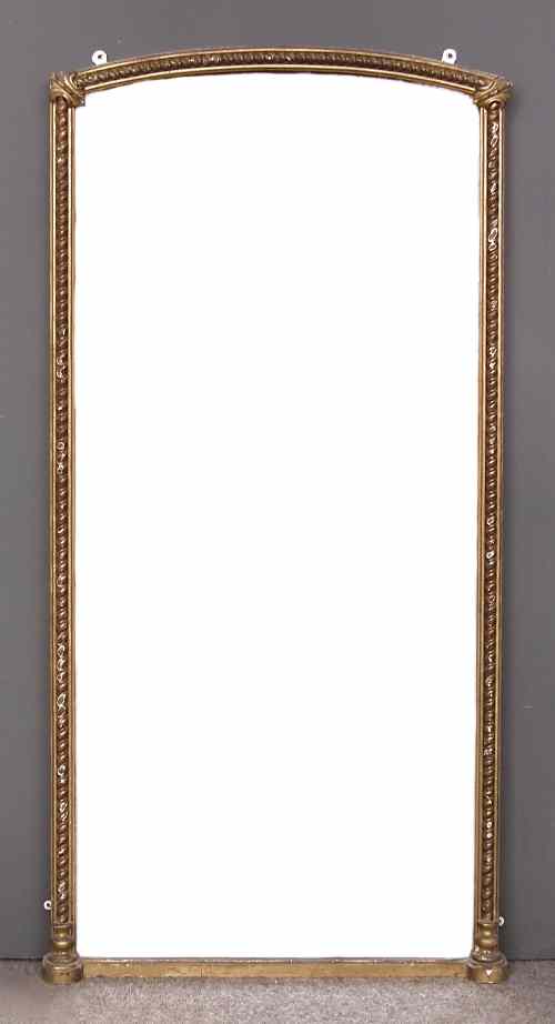 Appraisal: A Victorian gilt framed overmantel mirror with slightly arched top