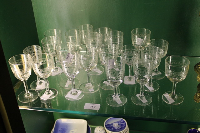 Appraisal: A COLLECTION OF TWENTY ONE TH CENTURY ENGRAVED DRINKING GLASSES