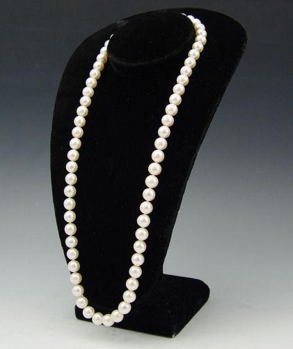 Appraisal: '' STRAND CULTURED PEARLS '' cultured freshwater pearl strand -