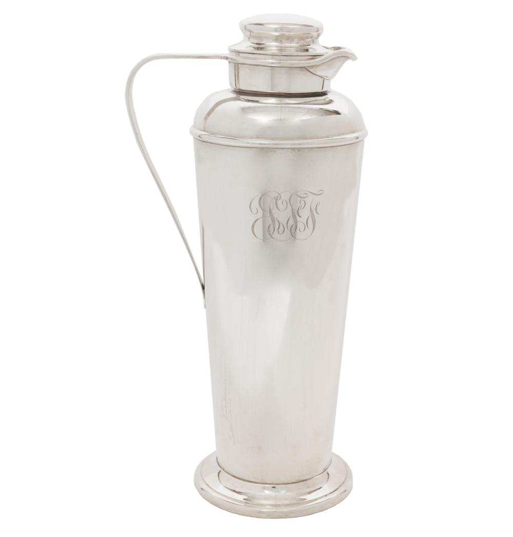 Appraisal: GORHAM STERLING SILVER 'S COCKTAIL SHAKERGorhan sterling silver cocktail shaker