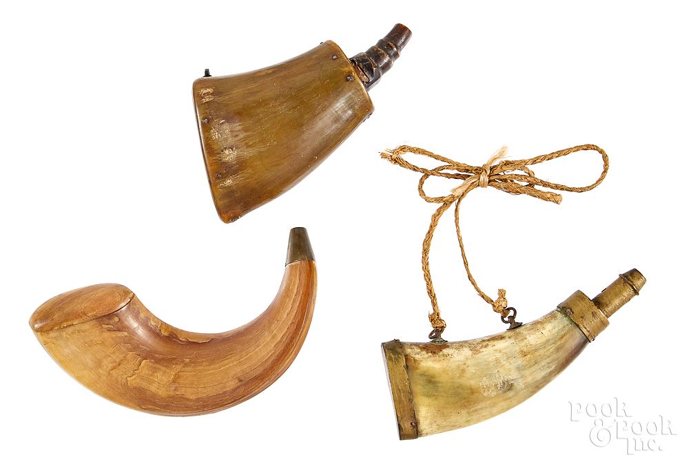 Appraisal: Three powder horns th c Three powder horns th c