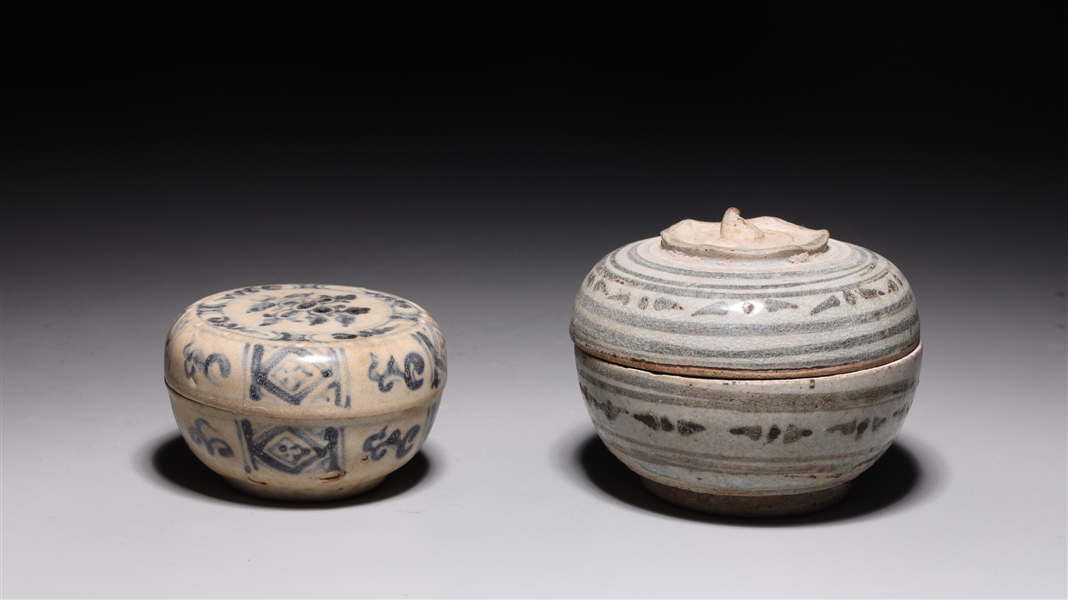 Appraisal: Two antique Chinese early style covered ceramic vessels with allover