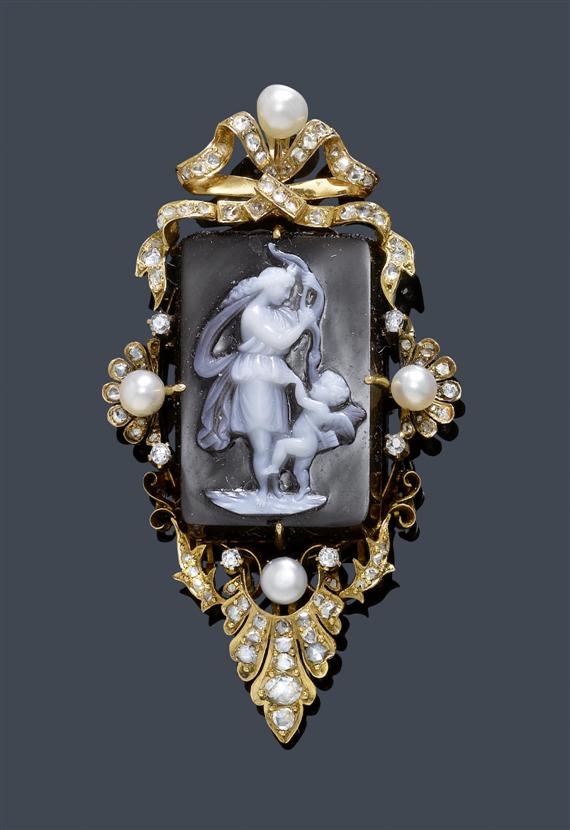 Appraisal: A th C CAMEO PEARL AND DIAMOND BROOCH PENDANT circa