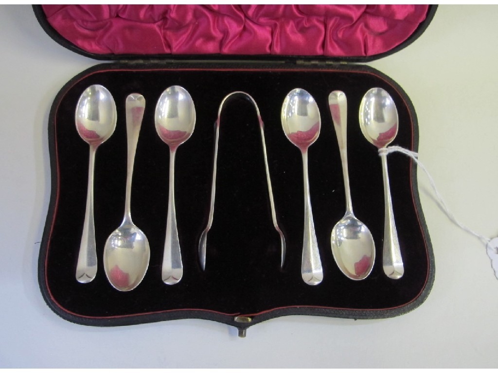 Appraisal: Cased set of six silver spoons with tongs London