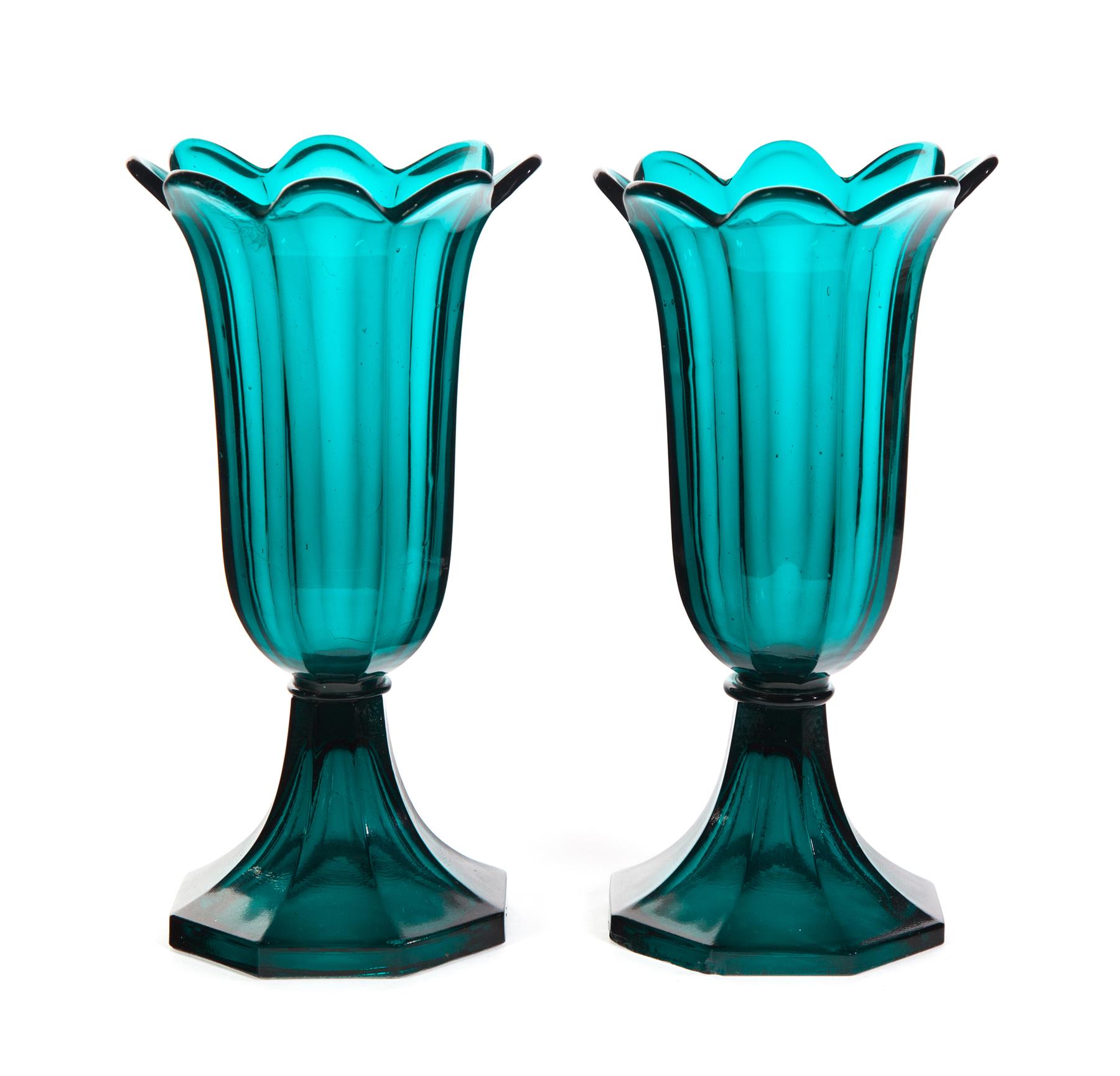 Appraisal: PAIR OF SANDWICH GLASS TULIP VASES Mid th century Peacock