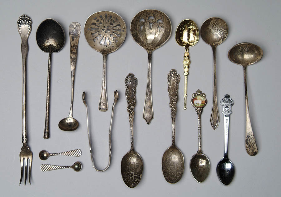 Appraisal: LOT OF MISCELLANEOUS FLATWARE PIECES Lot includes - coin silver