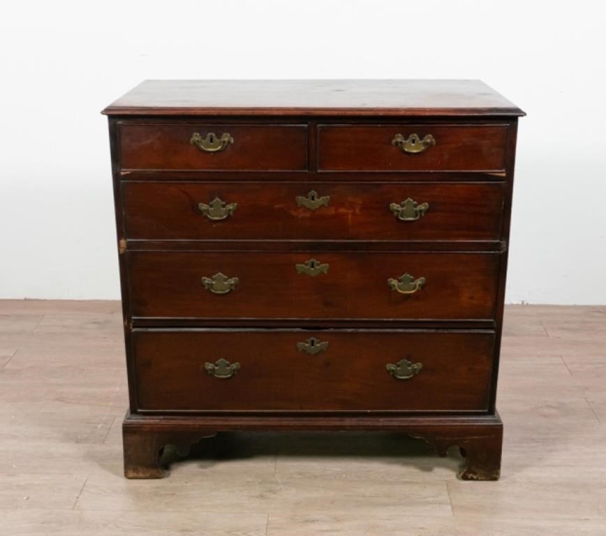 Appraisal: FEDERAL DRESSERFederal Dresser American Early th Century Mahogany drawers brass