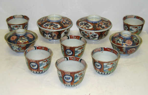 Appraisal: TEN JAPANESE PORCELAIN BOWLS Imari design comprising two dip bowls