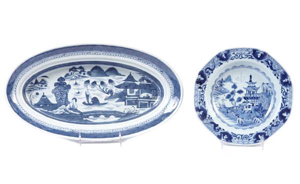 Appraisal: A group of Chinese blue and white export porcelain dishes