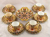 Appraisal: A Crown Derby teaset comprising six each cups saucers plates