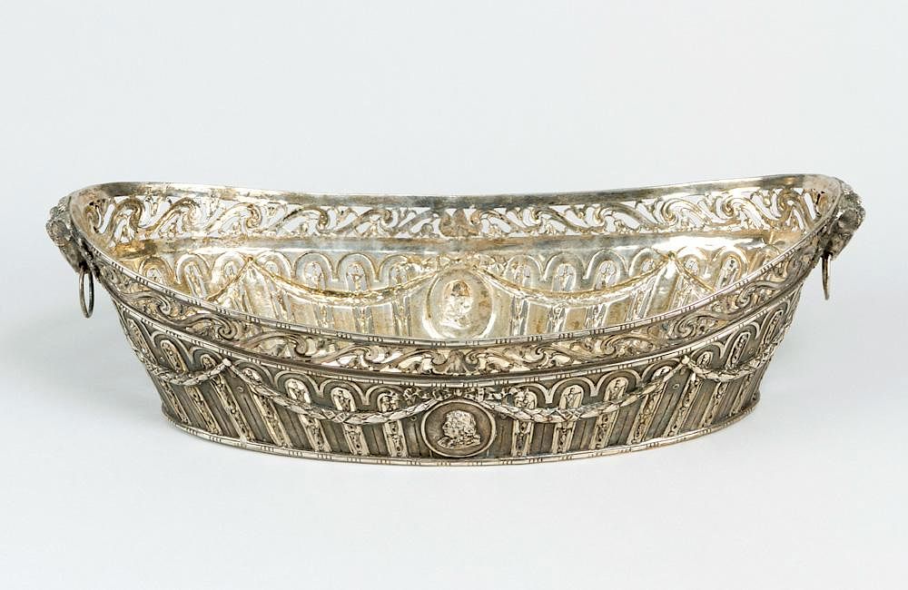 Appraisal: French silber bascet in Louis XVI style French Silver basket