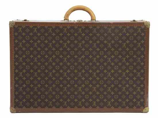 Appraisal: A Louis Vuitton Monogram Canvas Hardsided Case Stamped Louis Vuitton