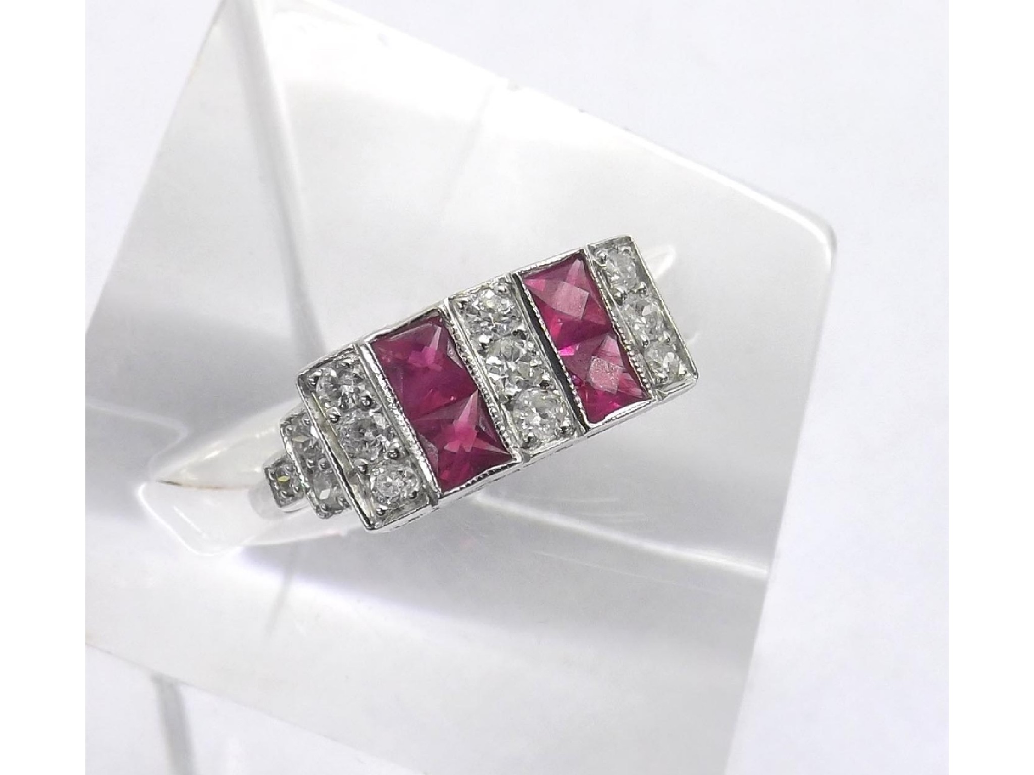 Appraisal: Art Deco ct white gold ruby and diamond dress ring