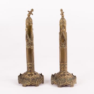 Appraisal: A pair of Days patent face screen stands of Gothic