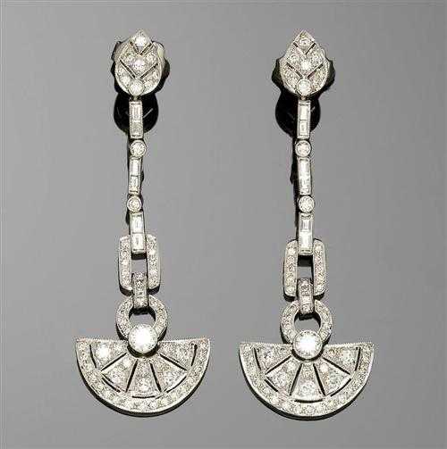 Appraisal: BRILLIANT-CUT DIAMOND PENDANT EARRINGS White gold Decorative pendant earrings in