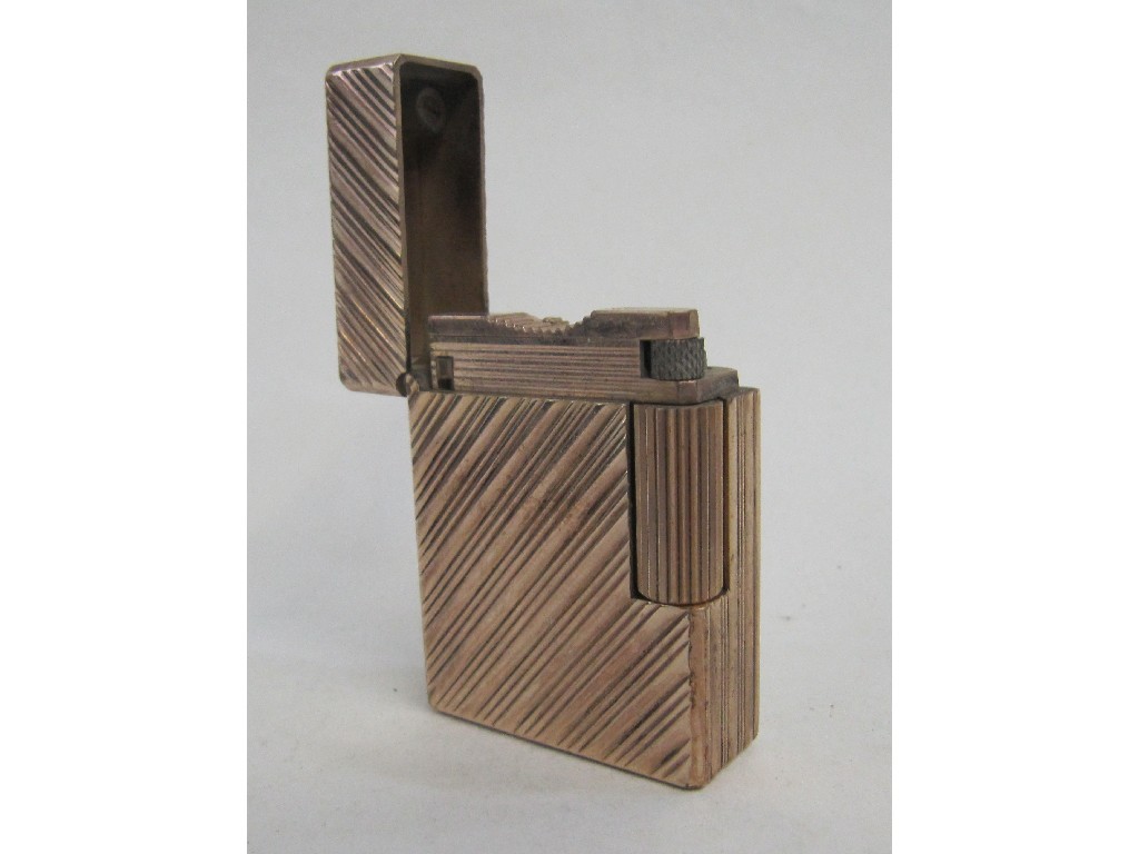 Appraisal: Dupont cigarette lighter