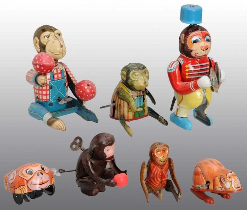 Appraisal: Lot of Tin Litho Monkey Wind-Up Toys Description Chinese and