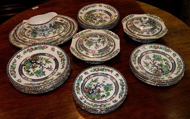 Appraisal: Midwinter dinner serviceIndian tree pattern pieces