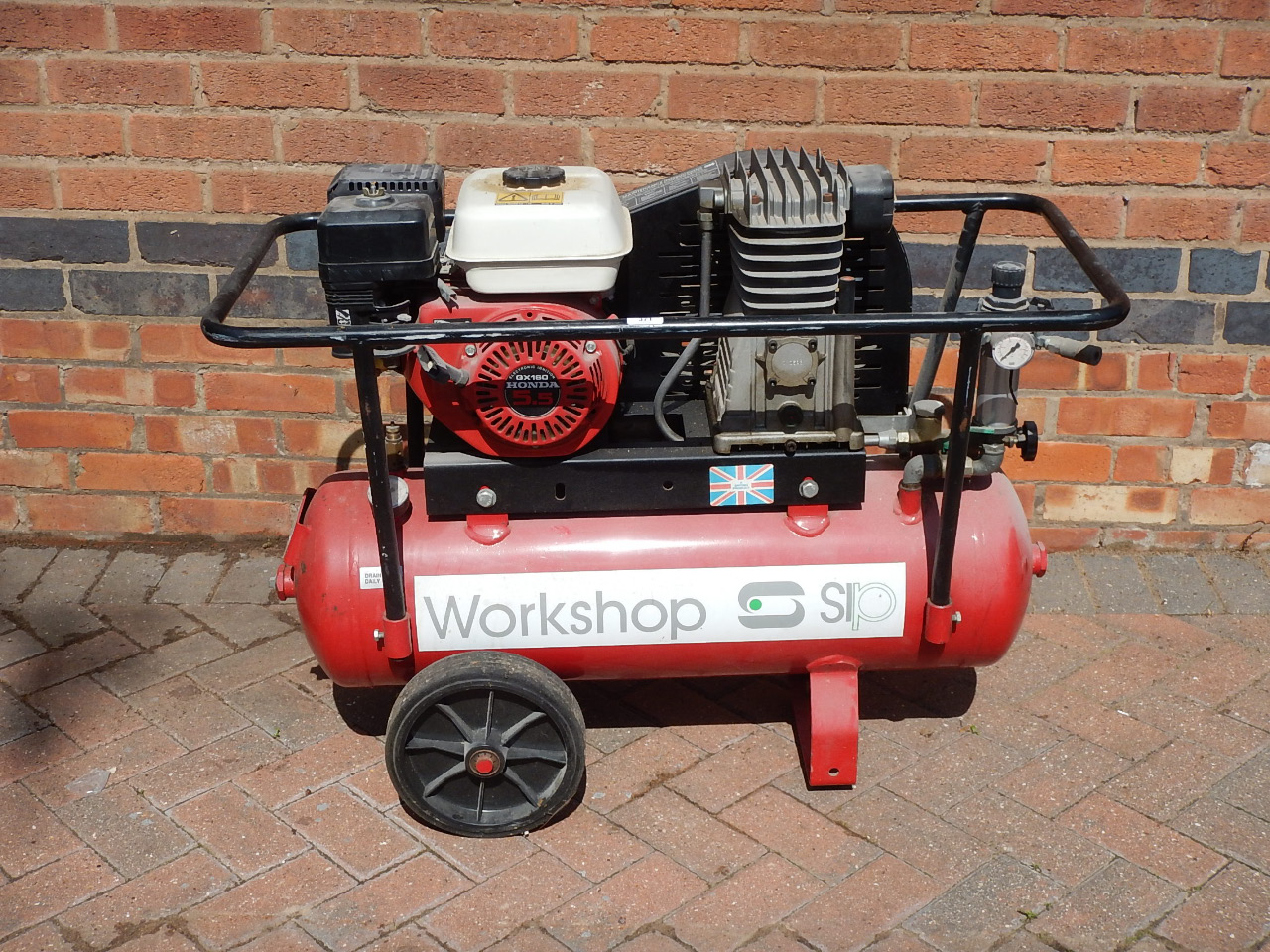 Appraisal: A Workshop SIP compressor with Honda GX petrol engine Viewing