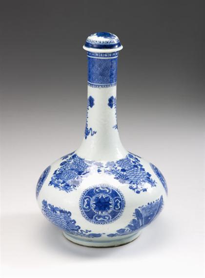 Appraisal: Chinese export porcelain blue Fitzhugh covered water bottle early th