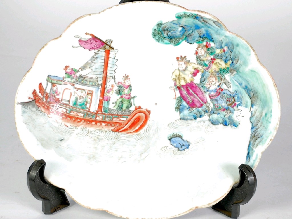 Appraisal: LATE EIGHTEENTH EARLY NINETEENTH CENTURY CHINESE POLYCHROME ENAMELLED PORCELAIN DISH